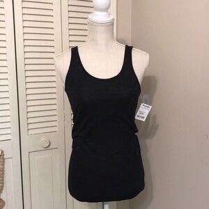 Women’s tank top size medium.